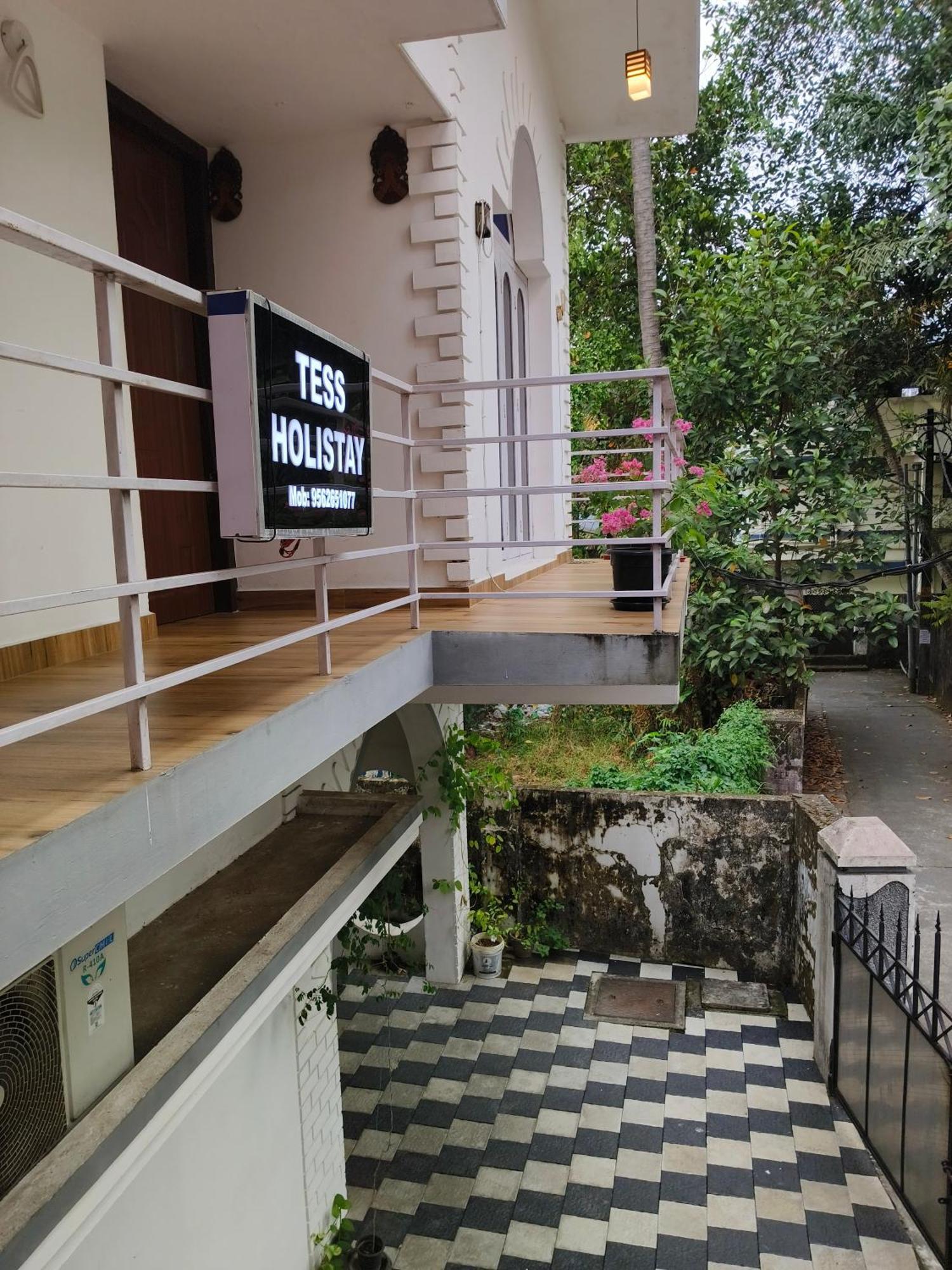 Tess Holistay Fort Kochi Екстер'єр фото